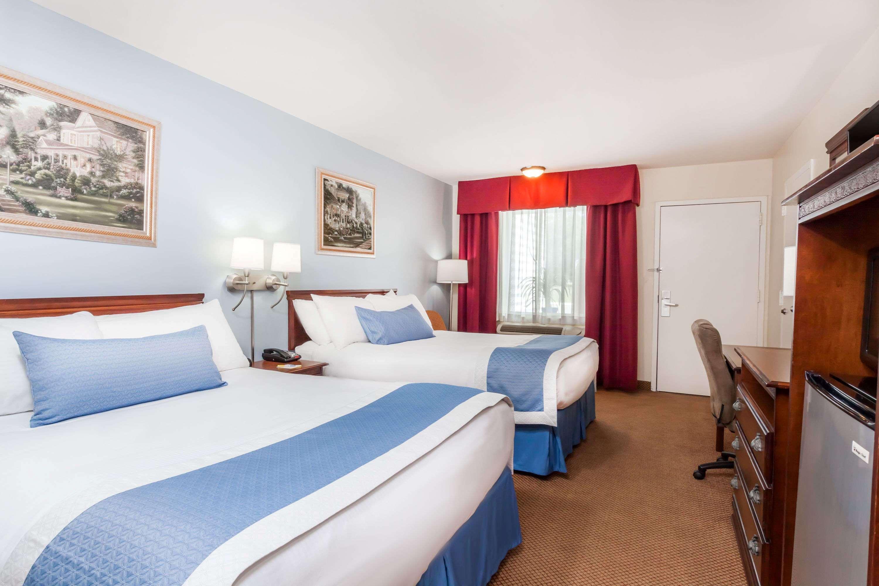 Days Inn By Wyndham Hampton Eksteriør bilde