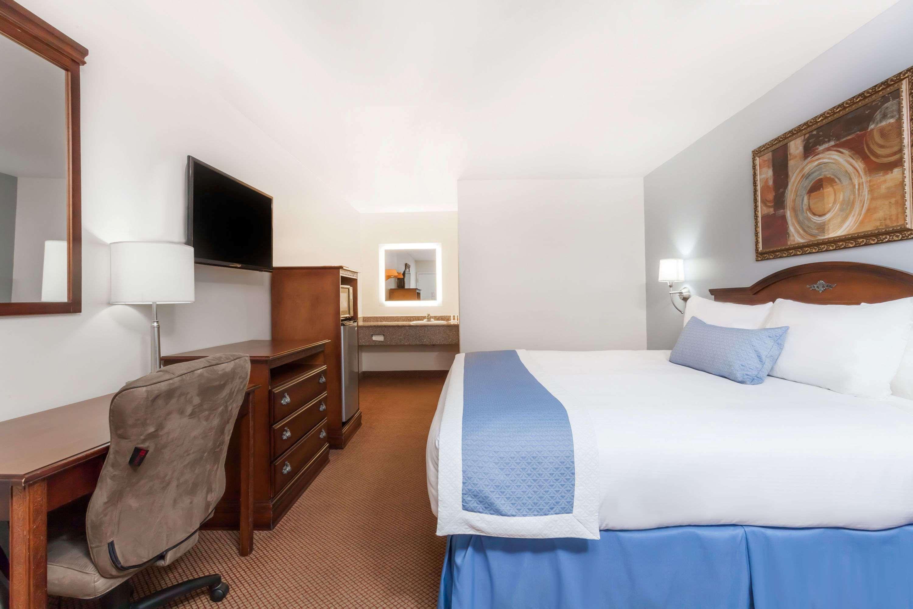 Days Inn By Wyndham Hampton Eksteriør bilde