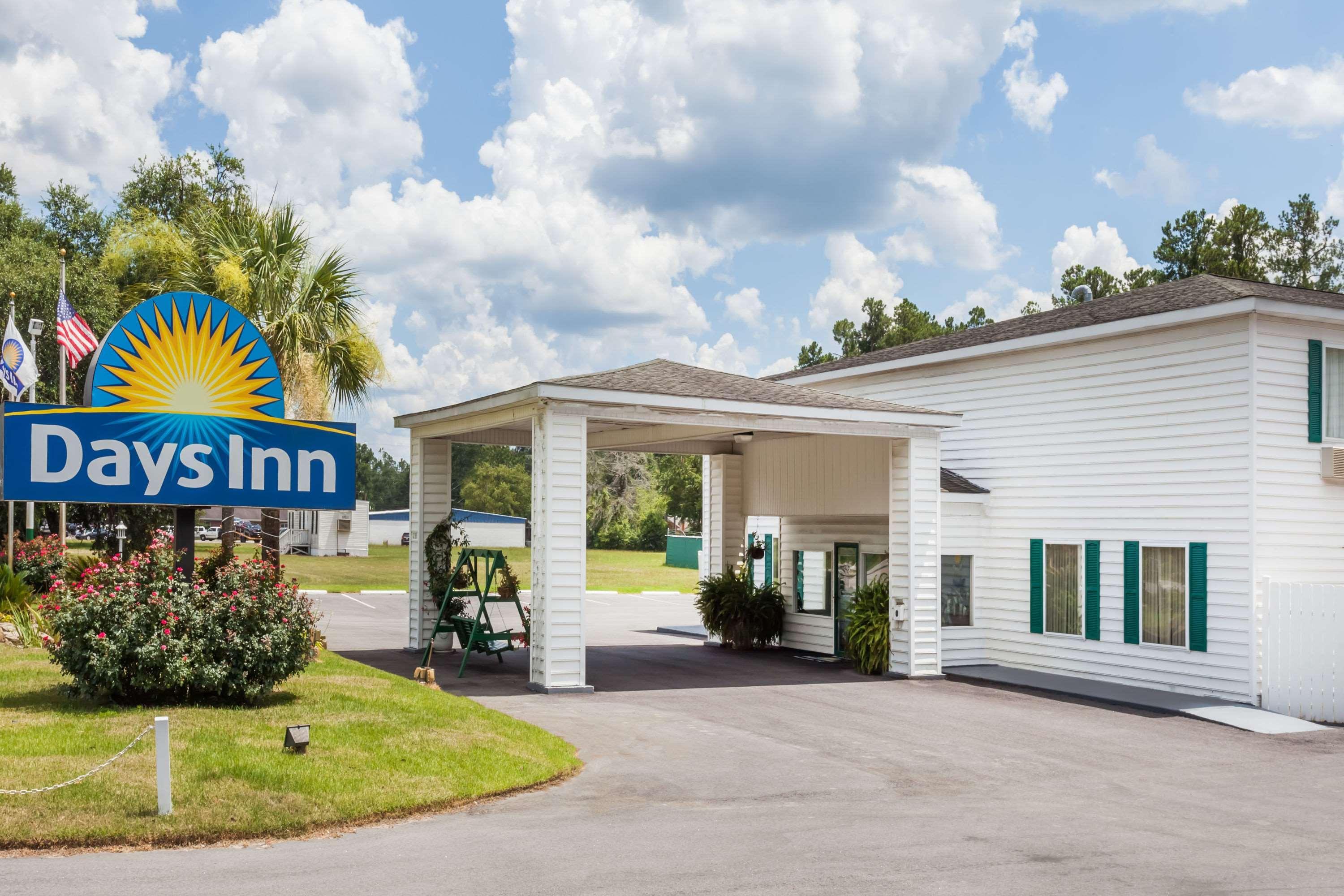 Days Inn By Wyndham Hampton Eksteriør bilde